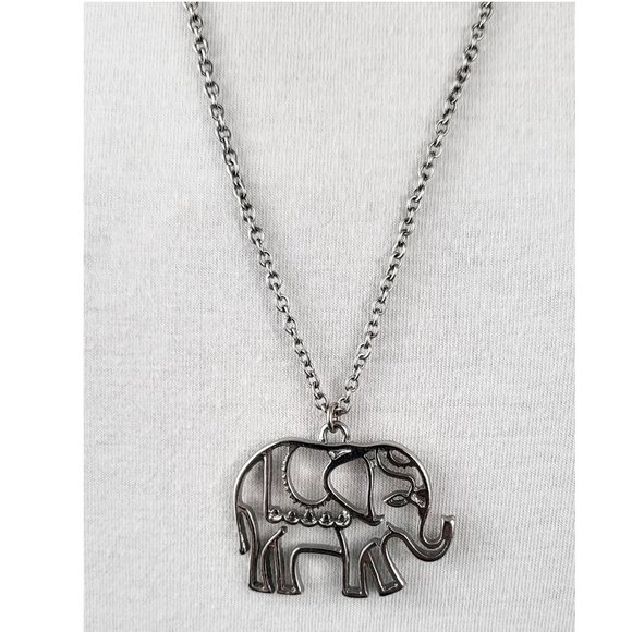 Silver Tone Elephant Necklace - Picture 2 of 2